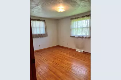 880 Pizza Barn Rd, Derry Township, PA 15717 - Photo 31