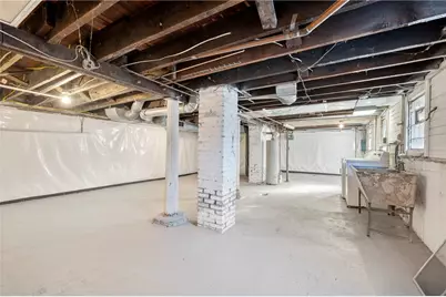 529 Windsor Ave, Pittsburgh, PA 15221 - Photo 25