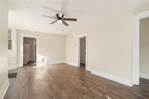 529 Windsor Ave, Pittsburgh, PA 15221 - Photo 9