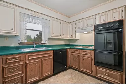 665 Main Street, North Huntingdon, PA 15642 - Photo 7