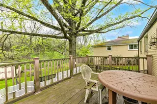 245 Clover Dr, Monroeville, PA 15146 - Photo 27