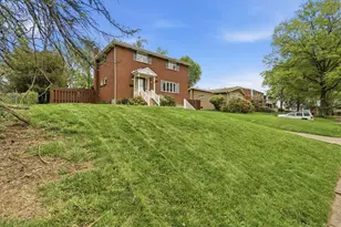 101 Parise Rd, Pittsburgh, PA 15221 - Photo 17