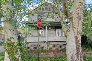 1828 4th Ave, Beaver Falls, PA 15010 - Photo 3