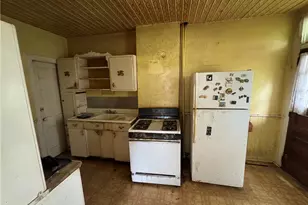 333 Penn Ave, Leechburg Boro, PA 15656 - Photo 25