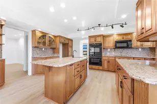 102 Peasant Village Ln, Belle Vernon, PA 15012 - Photo 21