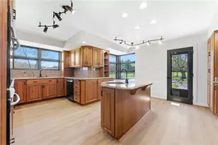 102 Peasant Village Ln, Belle Vernon, PA 15012 - Photo 23