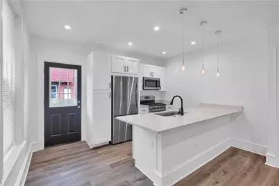 3219 Kennett Sq, Pittsburgh, PA 15213 - Photo 15