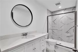 3219 Kennett Sq, Pittsburgh, PA 15213 - Photo 23