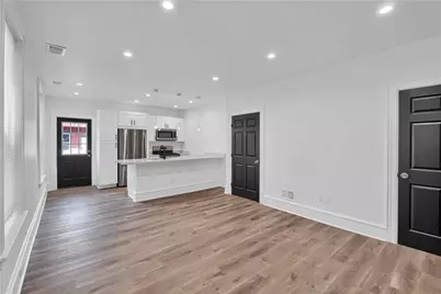 3219 Kennett Sq, Pittsburgh, PA 15213 - Photo 11