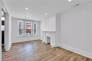 3219 Kennett Sq, Pittsburgh, PA 15213 - Photo 9