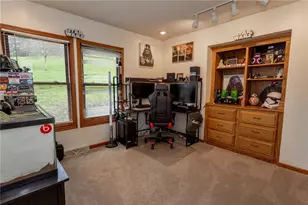 512 Argonne Blvd, Ellwood City, PA 16117 - Photo 31