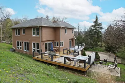 512 Argonne Blvd, Ellwood City, PA 16117 - Photo 3