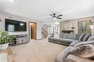 143 W Cruikshank Rd, Middlesex Township, PA 16002 - Photo 7