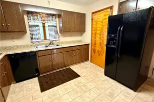 313 Crest Ave, Rostraver, PA 15012 - Photo 11