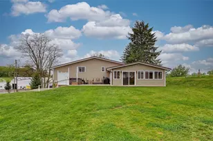 4218 Henderson Ave, Mt Pleasant Twp, PA 15340 - Photo 29