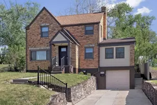 973 Agnew Rd, Pittsburgh, PA 15227 - Photo 1
