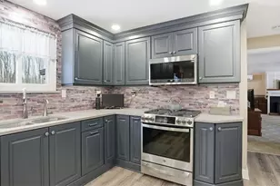 6142 Penn Dr, Penn Township, PA 16002 - Photo 15