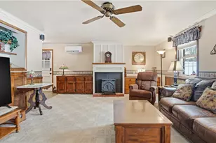 6142 Penn Dr, Penn Township, PA 16002 - Photo 19