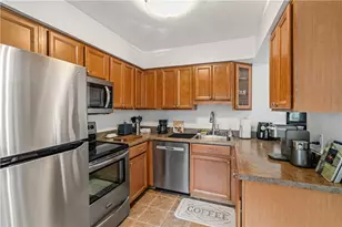 320 Spring Run Dr, Monroeville, PA 15146 - Photo 7