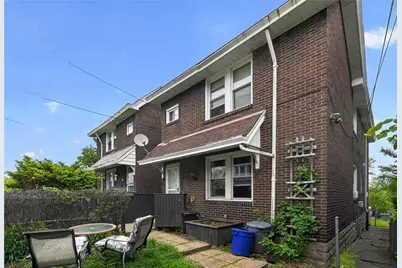 3819 Winterburn Ave, Pittsburgh, PA 15207 - Photo 1
