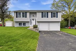 125 Wren Way, South Strabane, PA 15301 - Photo 3