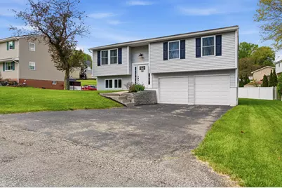 125 Wren Way, South Strabane, PA 15301 - Photo 1