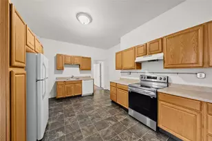2016 Sidney St, Pittsburgh, PA 15203 - Photo 9