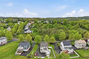 1007 Fieldstone Dr, Cecil, PA 15317 - Photo 49