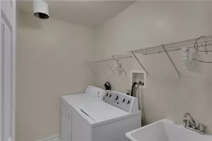 123 Stratford Ct, New Stanton, PA 15672 - Photo 19