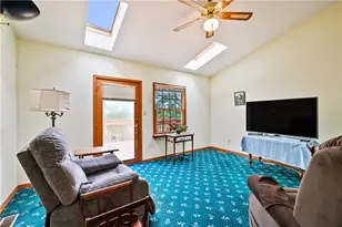 24 Swallow Hill Rd, Carnegie, PA 15106 - Photo 13