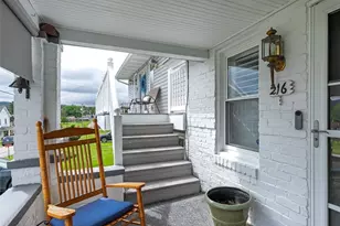 216 S 12th St, Connellsville, PA 15425 - Photo 9