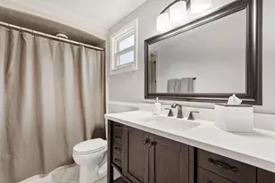 621 Portia Dr, Bethel Park, PA 15236 - Photo 13