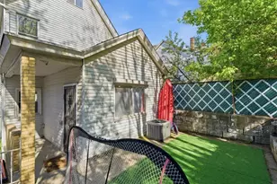 246 Dunseith St, Pittsburgh, PA 15213 - Photo 25