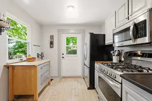 6407 Nicholson St, Pittsburgh, PA 15217 - Photo 11
