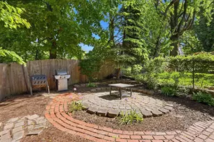 6407 Nicholson St, Pittsburgh, PA 15217 - Photo 13