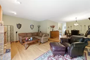 1419 Towne Square Dr, Pittsburgh, PA 15101 - Photo 3