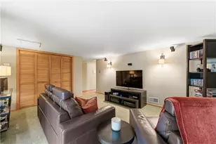 1419 Towne Square Dr, Pittsburgh, PA 15101 - Photo 33