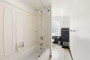 122 4th St, Pittsburgh, PA 15215 - Photo 9