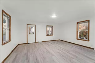108 Oakwood Ave, Canton Township, PA 15301 - Photo 7