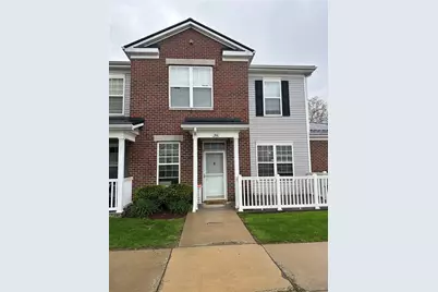 304 Sonie Dr #304, Ohio Township, PA 15143 - Photo 1