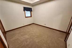 101 Sunrise Village, Twp of But NW, PA 16001 - Photo 11