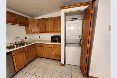 101 Sunrise Vlg, Twp of But NW, PA 16001 - Photo 7