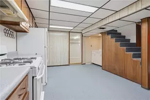 102 Kemper Rd, Twp of But SE, PA 16002 - Photo 29