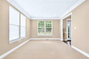 813 Balmoral Ct, Moon/Crescent Twp, PA 15108 - Photo 19