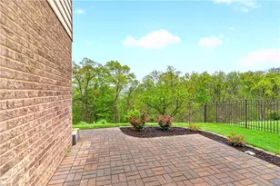 813 Balmoral Ct, Moon/Crescent Twp, PA 15108 - Photo 47