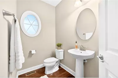 813 Balmoral Ct, Moon/Crescent Twp, PA 15108 - Photo 21