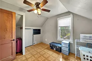 2768 Glenny Ln, West Mifflin, PA 15122 - Photo 13