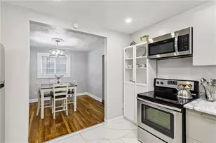 15 Wilkins Rd, Pittsburgh, PA 15221 - Photo 9