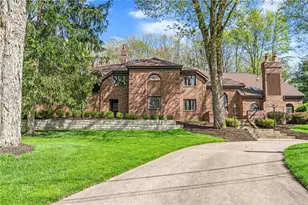 609 Lincoln Rd, Bradford Woods, PA 15015 - Photo 3