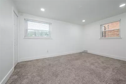 3906 Meadowbrook Blvd, Pittsburgh, PA 15227 - Photo 27